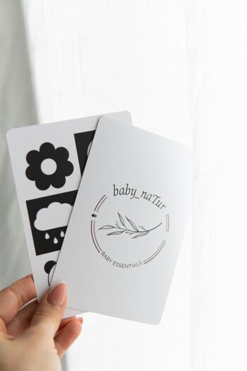 High-contrast cards